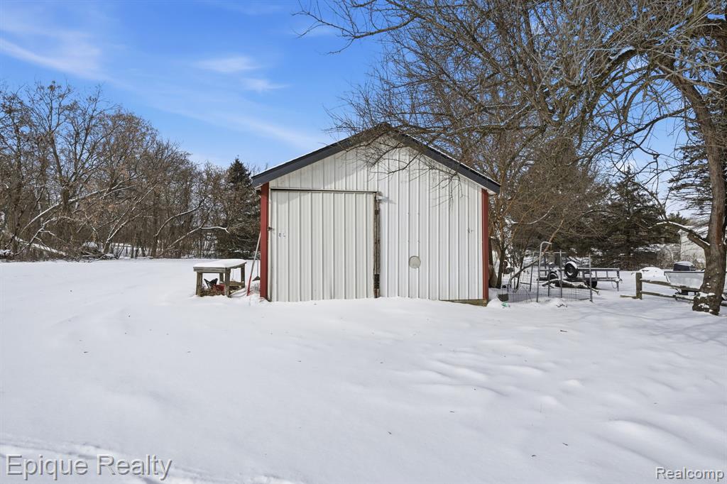2191 Stonesthrow Drive, Lapeer, MI 48446 — Photo 28