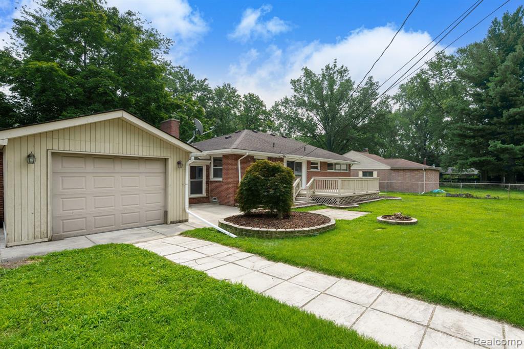 5954 Pine Street, Taylor, MI 48180 — Photo 37