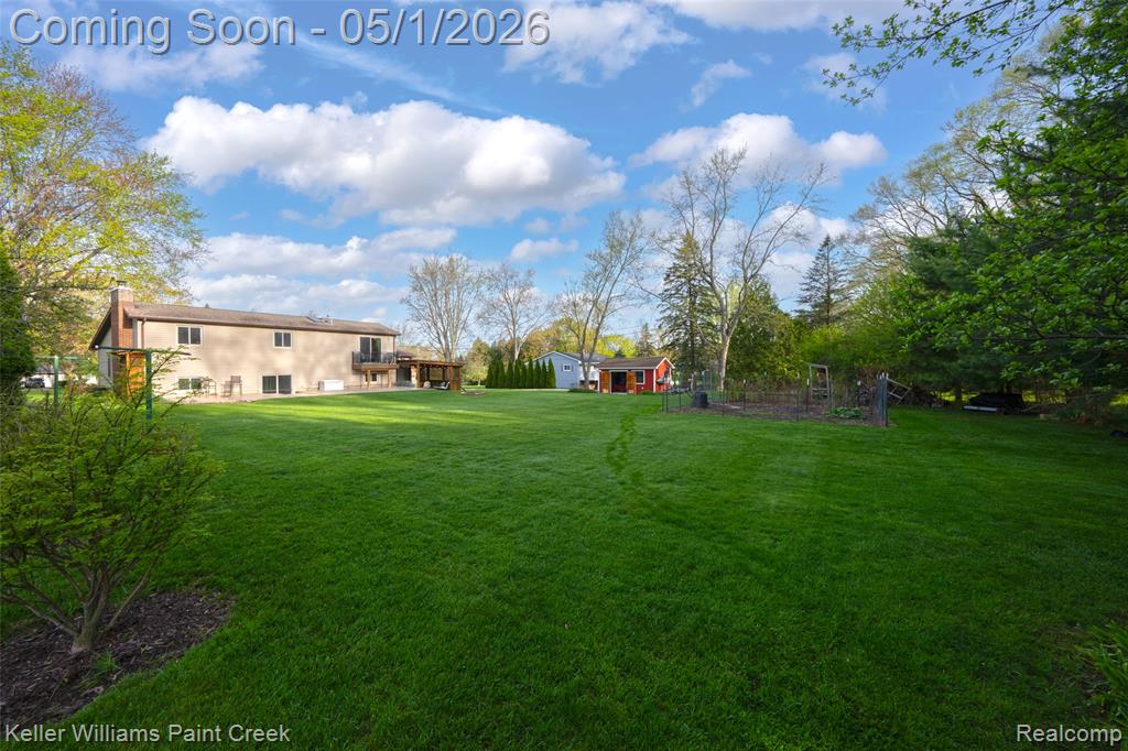 4805 Meadowbrook Lane, Lake Orion, MI — Photo 34