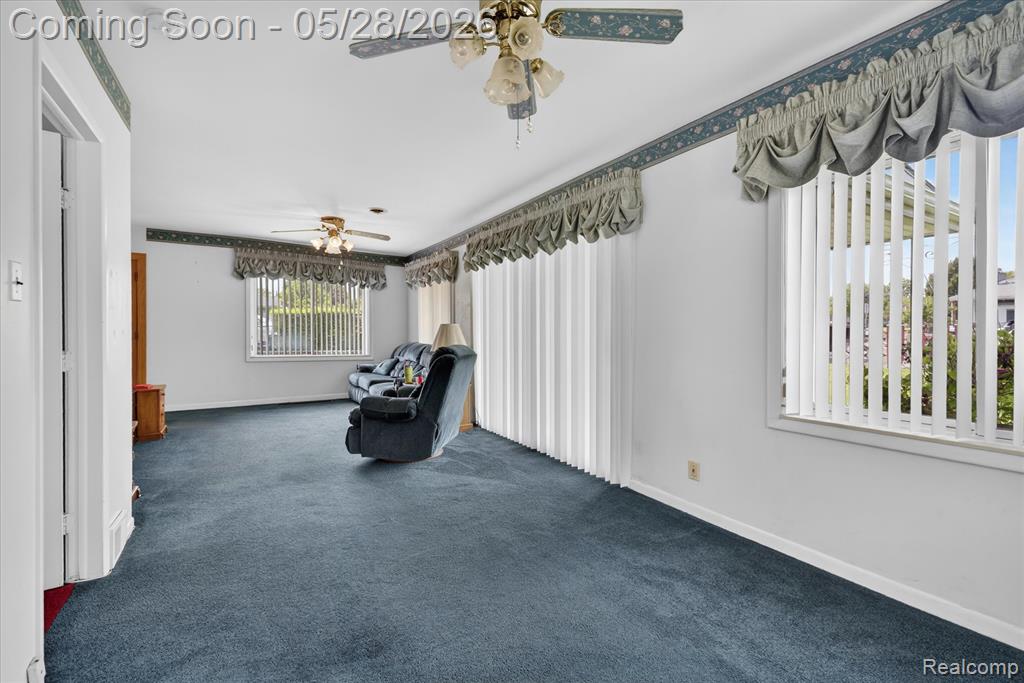 29886 Pointe Drive, Rockwood, MI — Photo 13