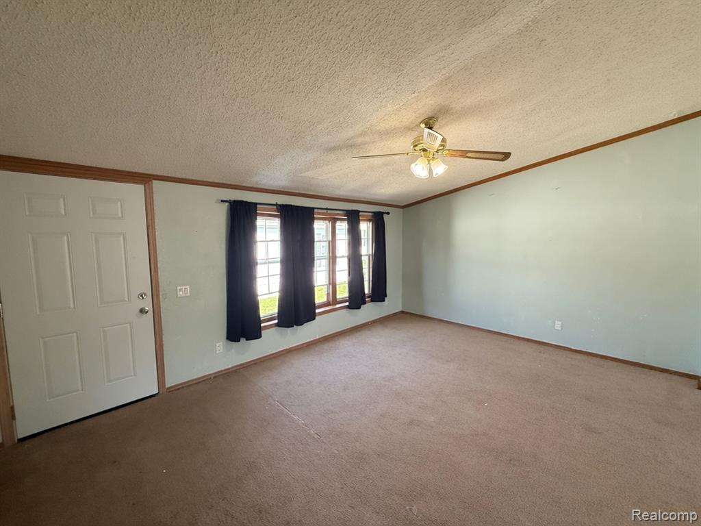 7023 Scarborough Lane, Whitmore Lake, MI 48189 — Photo 5