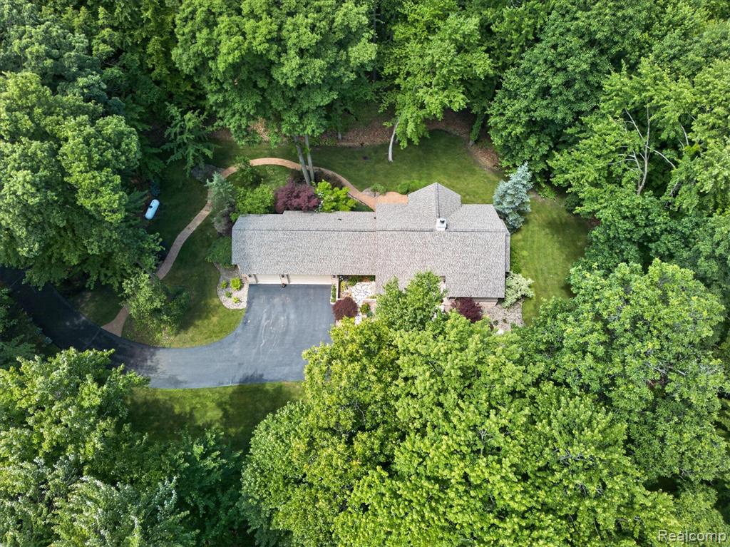 5388 Hartland Road, Fenton, MI 48430 — Photo 59