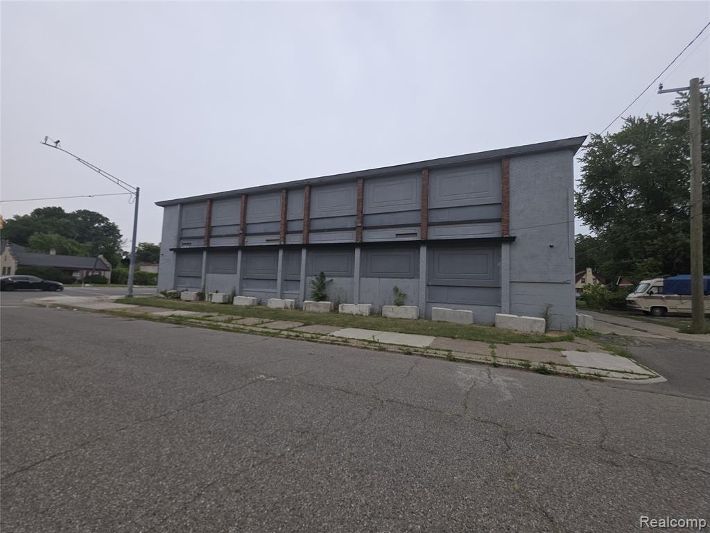 15760 E Warren Avenue - Photo 4