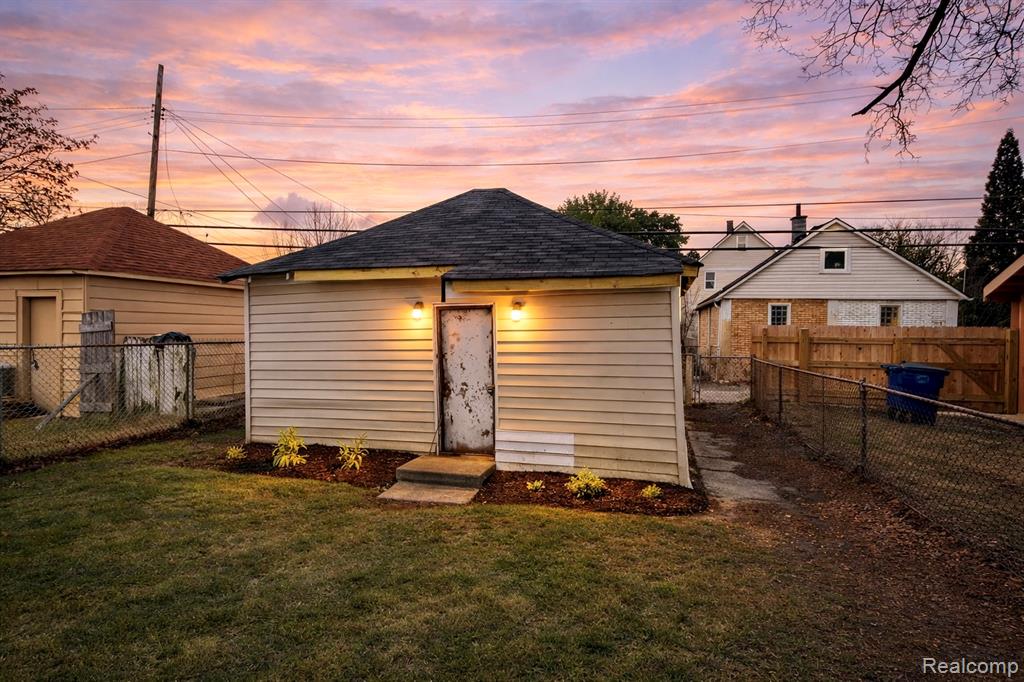 11634 Saint Aubin Street, Hamtramck, MI 48212 — Photo 21