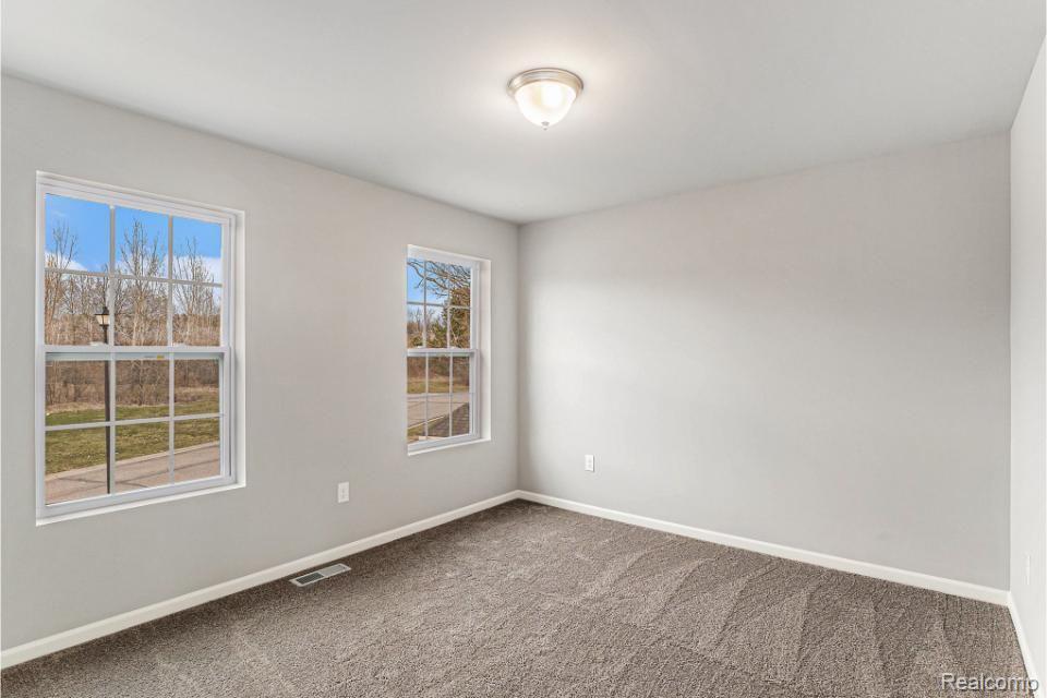 7348 River Rock Drive, Davison, MI 48423 — Photo 16