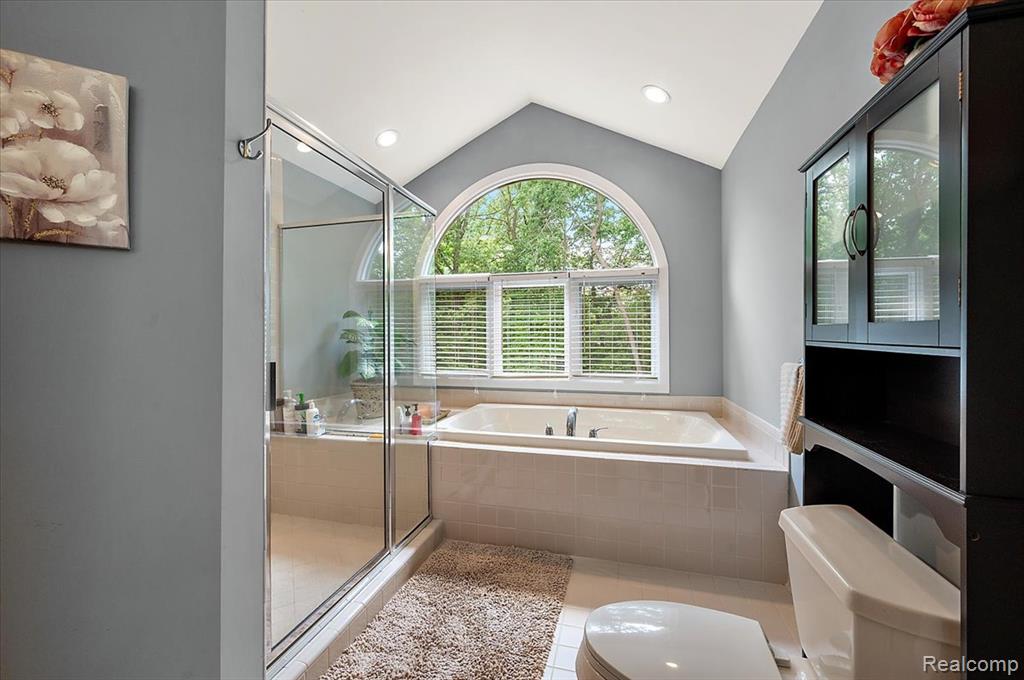 6280 Branford Drive, West Bloomfield, MI — Photo 55