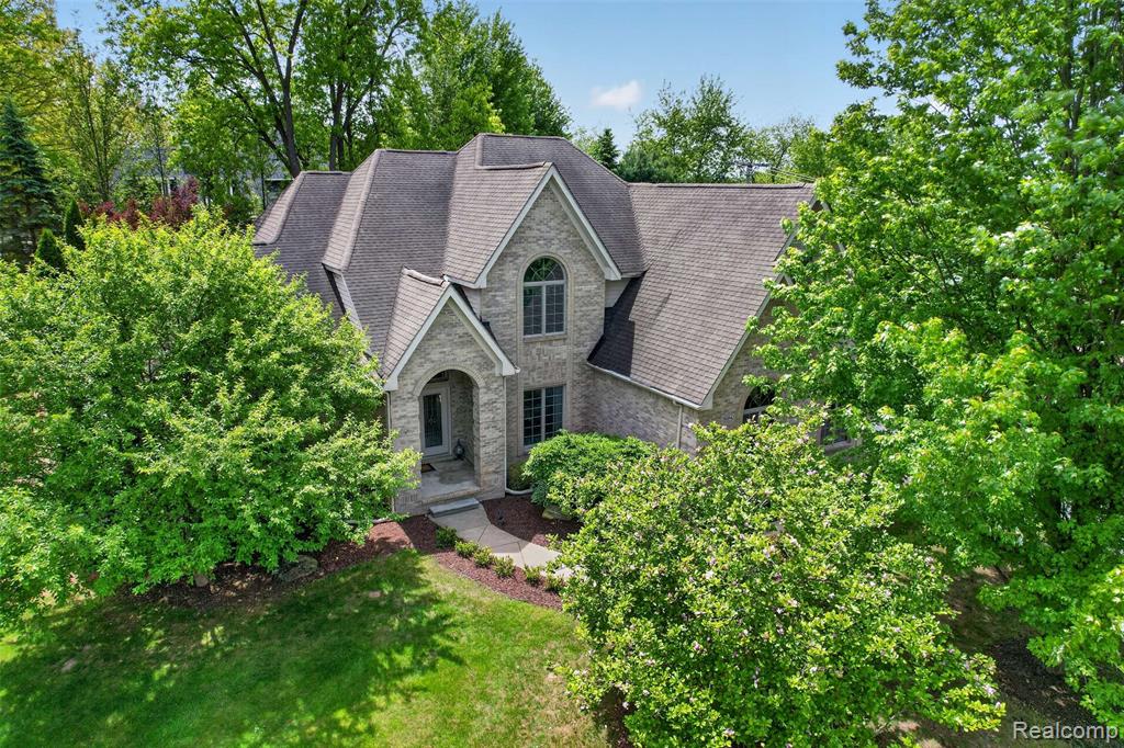 9194 Orion Drive, Brighton, MI 48114 — Photo 2
