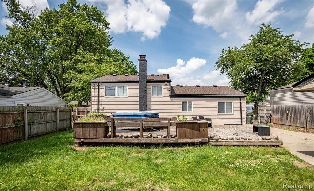 41210 PAIGN Drive, Sterling Heights, MI 48313 — Photo 21