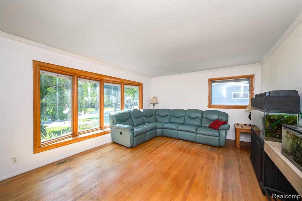 2724 CRANBROOK Road, Ann Arbor, MI 48104 — Photo 4