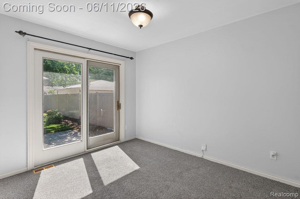 16627 McCann Street, Southgate, MI 48195 — Photo 13