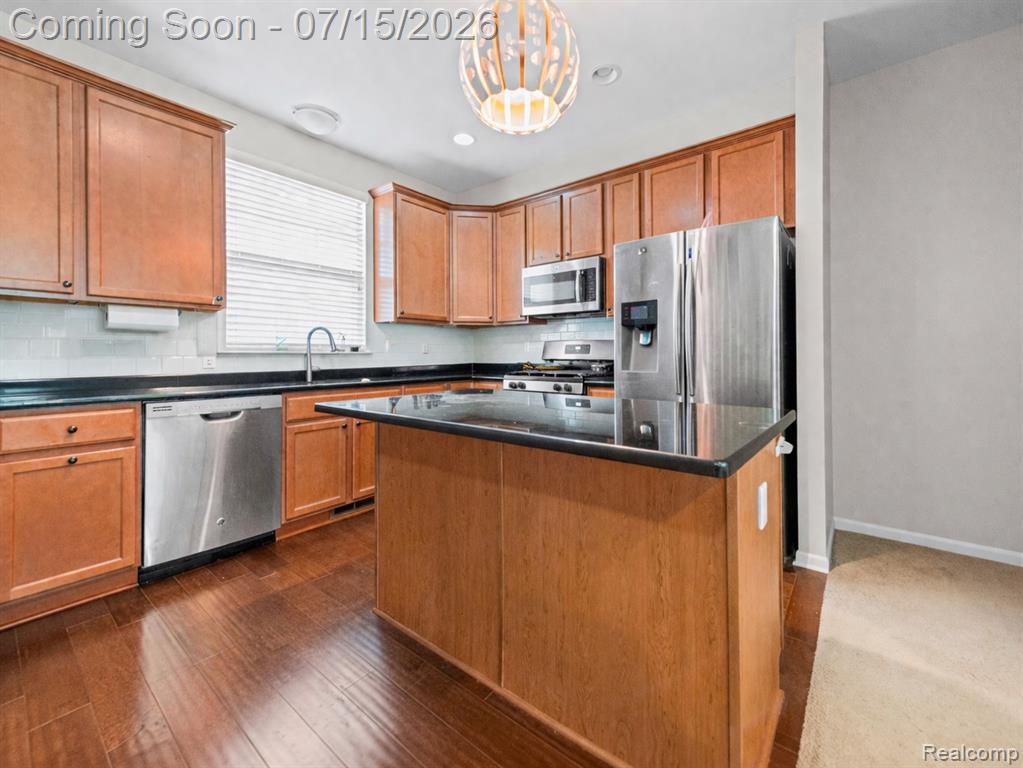 4616 Bradley Circle, Troy, MI 48085 — Photo 11