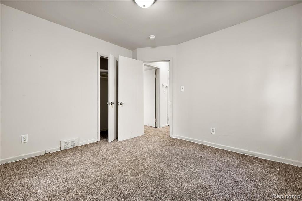 15860 Joy Road, Detroit, MI 48228 — Photo 95