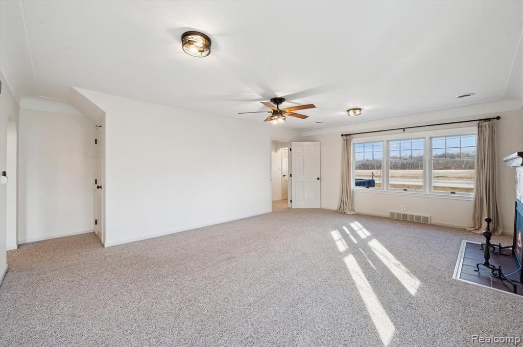13611 S CUSTER Road Road, Dundee, MI 48131 — Photo 12
