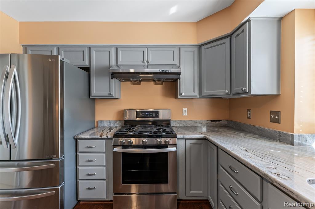 3432 Bonniebrook Court, Rochester, MI 48306 — Photo 18