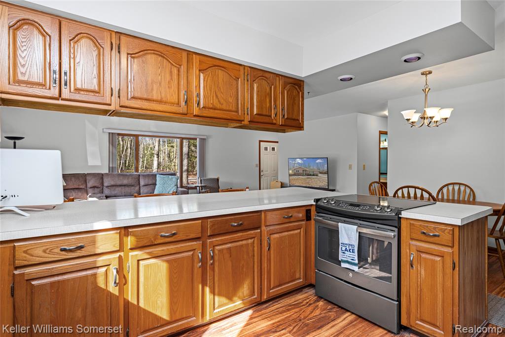 208 Hitchcock Avenue, Roscommon, MI 48653 — Photo 23