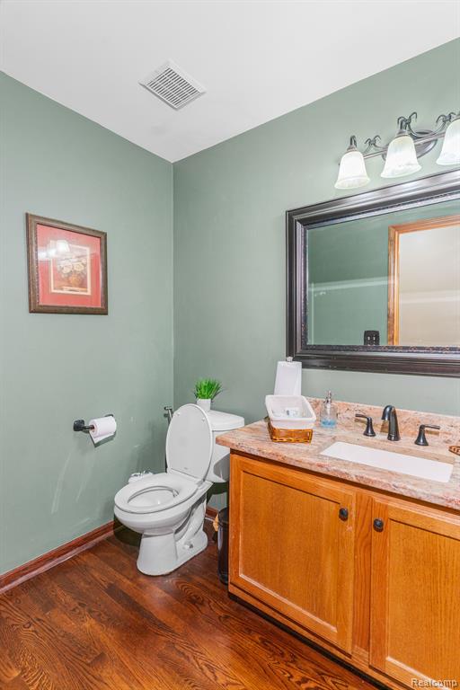 41647 SINGH Drive, Canton, MI 48188 — Photo 20