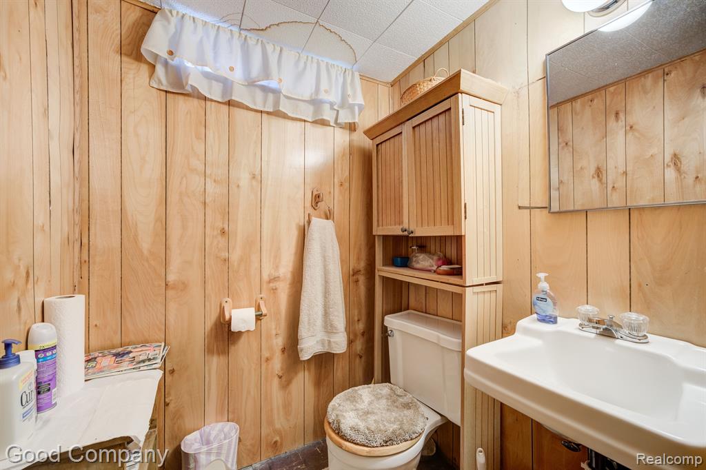 21395 GARDEN Lane, Ferndale, MI 48220 — Photo 16