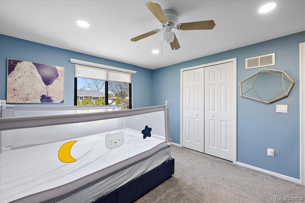 5277 Orchard Crest Drive, Troy, MI 48085 — Photo 23