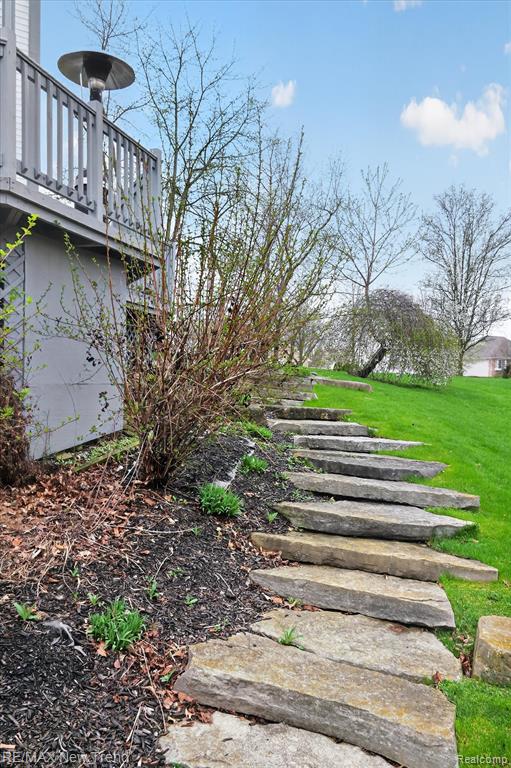 2032 Dover Drive, Wixom, MI 48393 — Photo 58