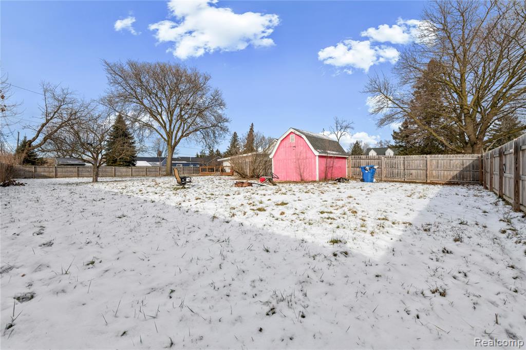 4841 Kempf Street, Waterford, MI 48329 — Photo 26