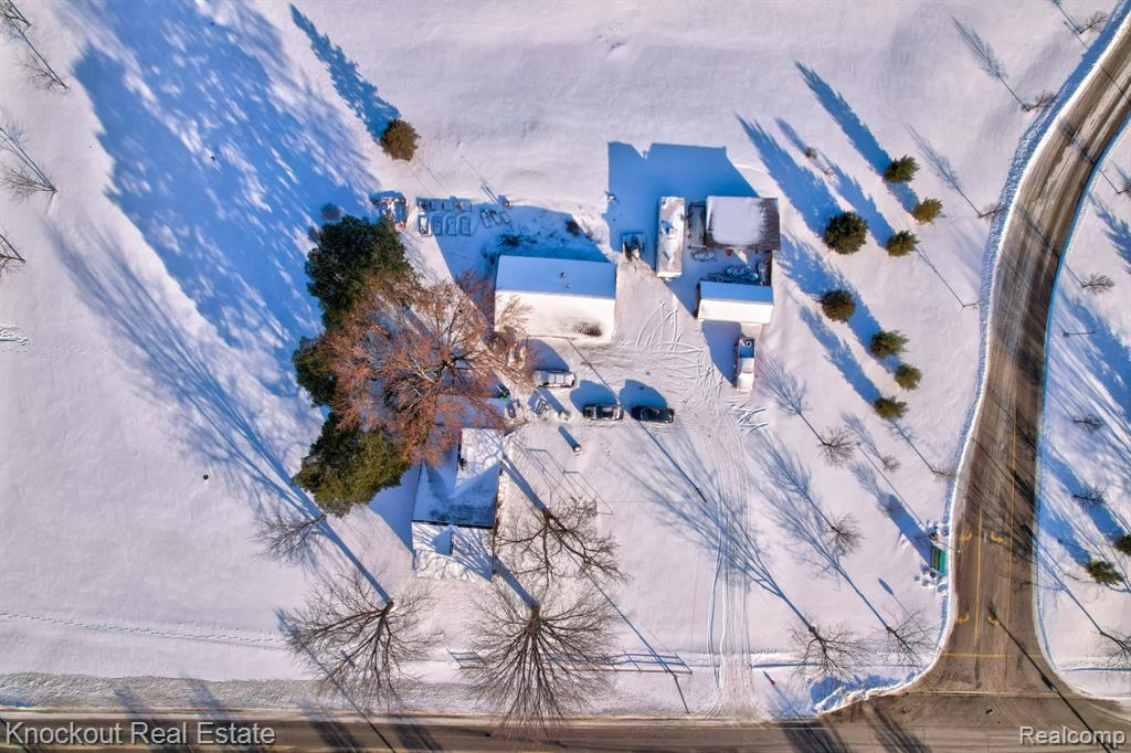 6180 Shattuck Road, Saginaw, MI 48603 — Photo 32