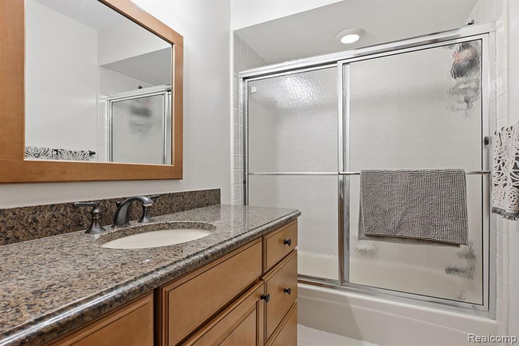 4535 4535 Golf View Dr Drive, 97, Brighton, MI 48116 — Photo 26
