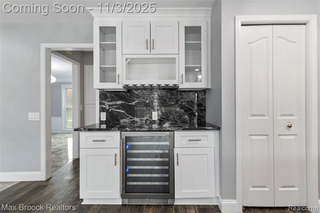5366 Midchester Court, West Bloomfield, MI 48324 — Photo 14