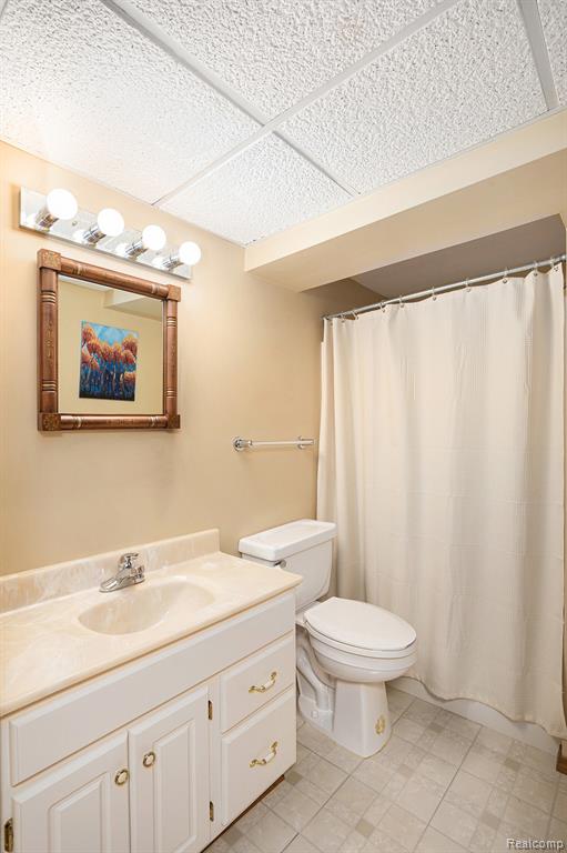 7907 Hoffman Drive, Waterford, MI 48327 — Photo 19
