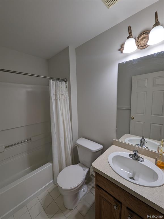 2106 ARCADIA Drive, Canton, MI 48188 — Photo 8