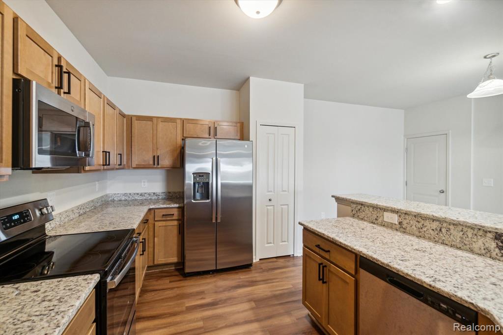 9804 RIDGE RUN Street, Howell, MI 48855 — Photo 12