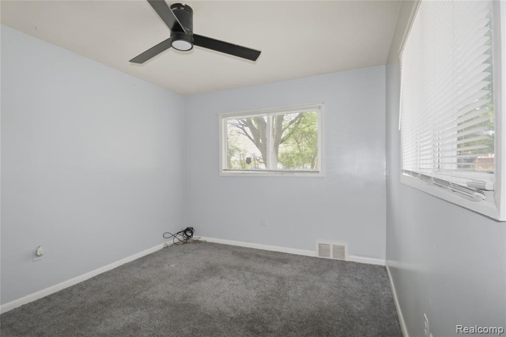 2555 W Boston Boulevard, Detroit, MI 48206 — Photo 21