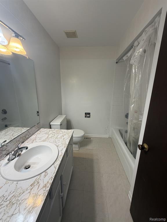 2249 Belle Meade Drive, Davison, MI 48423 — Photo 16