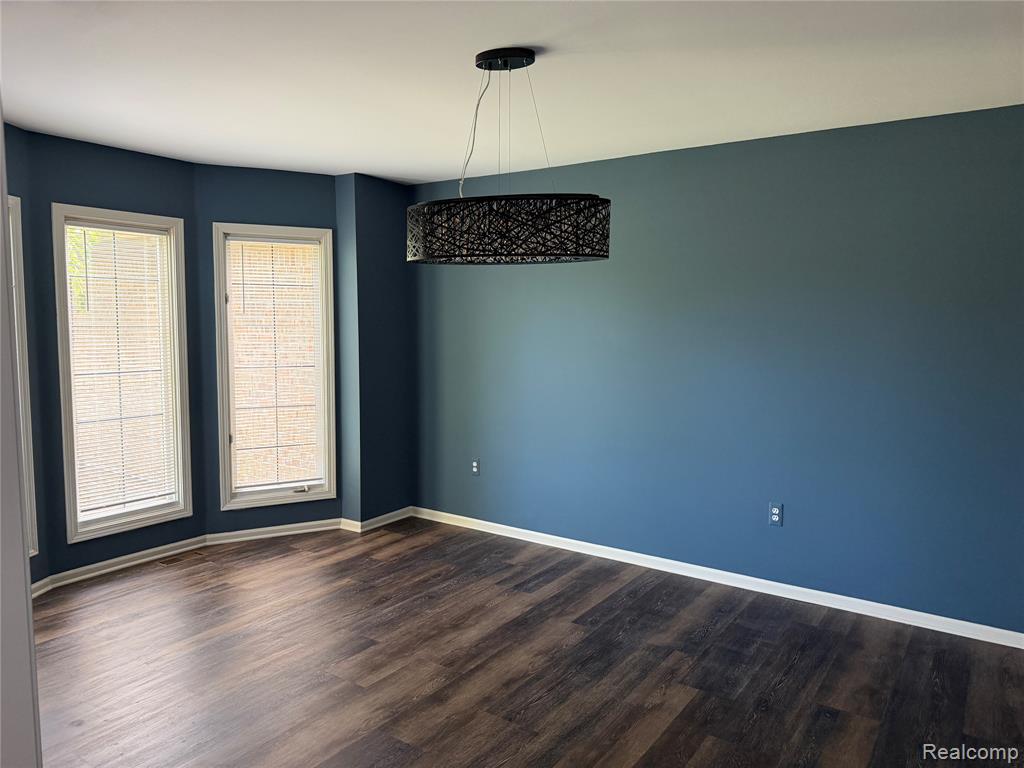 50015 Cooke Avenue, Plymouth, MI 48170 — Photo 10