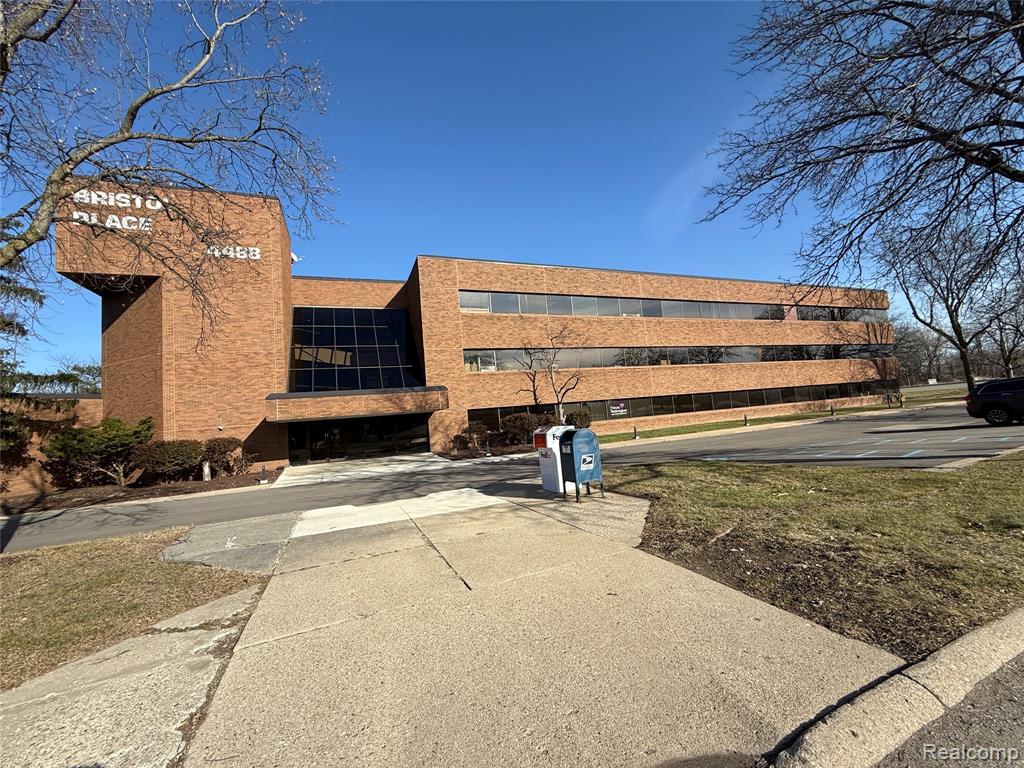 4488 W Bristol Road, Flint, MI 48507 — Photo 30