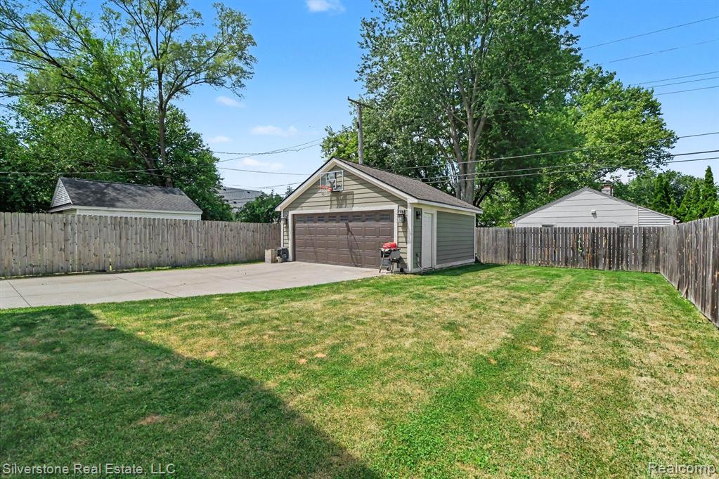 501 N Kenwood Avenue, Royal Oak, MI 48067 — Photo 26