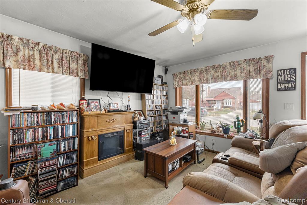 7254 Mayfair Street, Taylor, MI 48180 — Photo 5
