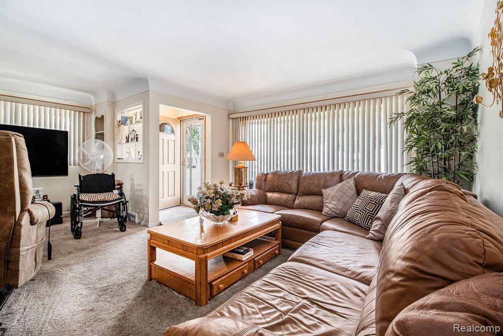 9137 San Jose, MI 48239 — Photo 7