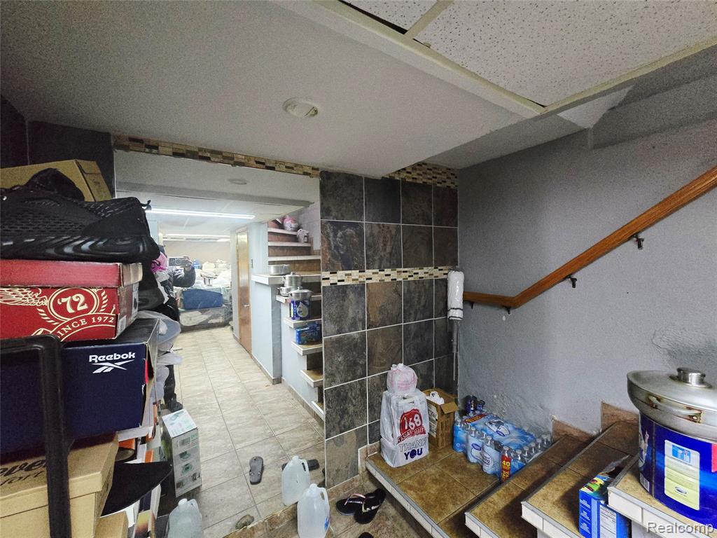 3376 Holbrook Street, Hamtramck, MI 48212 — Photo 25