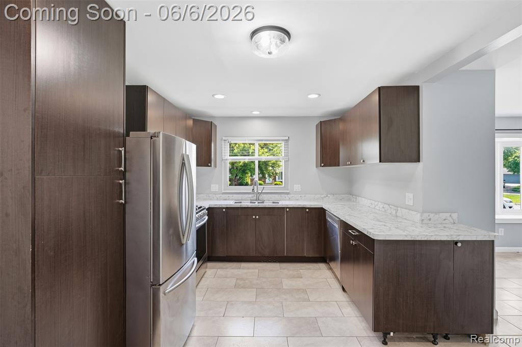 43673 Antietam Court, Canton, MI 48188 — Photo 9