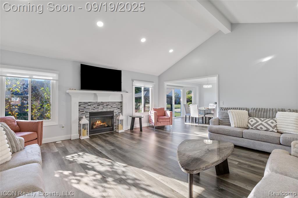 47367 Cherry Valley Drive, Macomb, MI 48044 — Photo 18