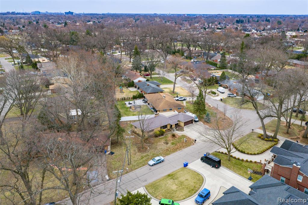 6006 Rosetta Street, Dearborn Heights, MI 48127 — Photo 39