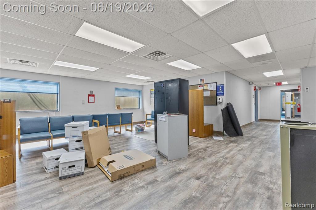 17421-17321 Telegraph, Detroit, MI 48219 — Photo 40