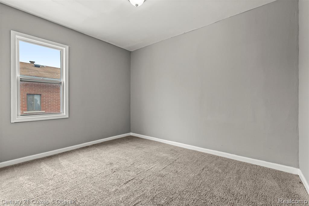 6837 Braun, Center Line, MI 48015 — Photo 15