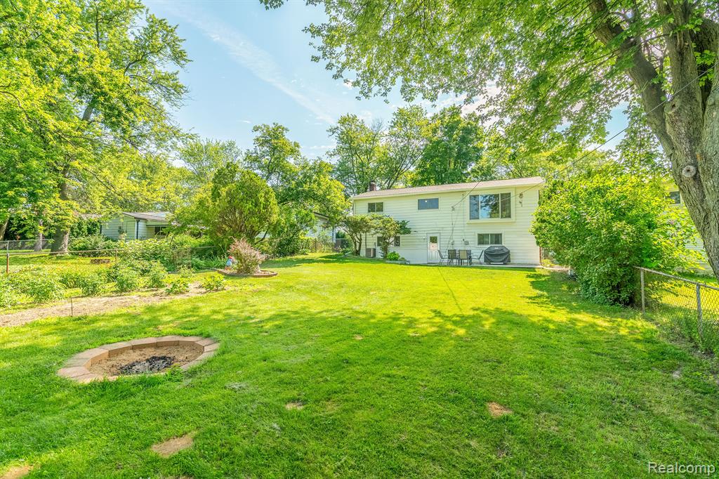 1164 BORGSTROM Avenue, Ypsilanti, MI 48198 — Photo 28