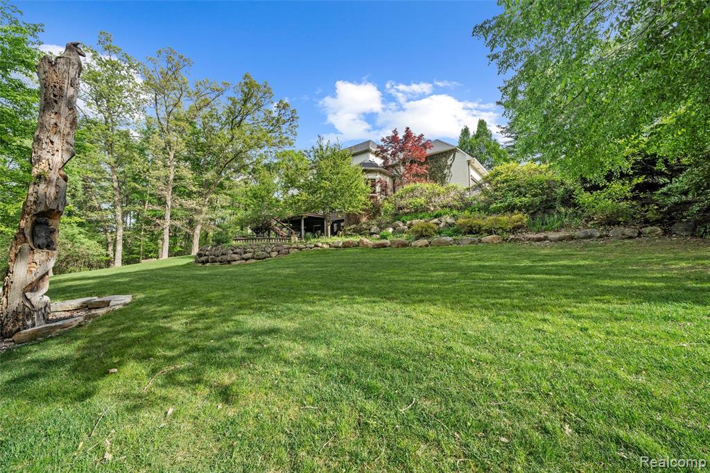 10099 Fernbrooke Drive, Brighton, MI 48116 — Photo 80