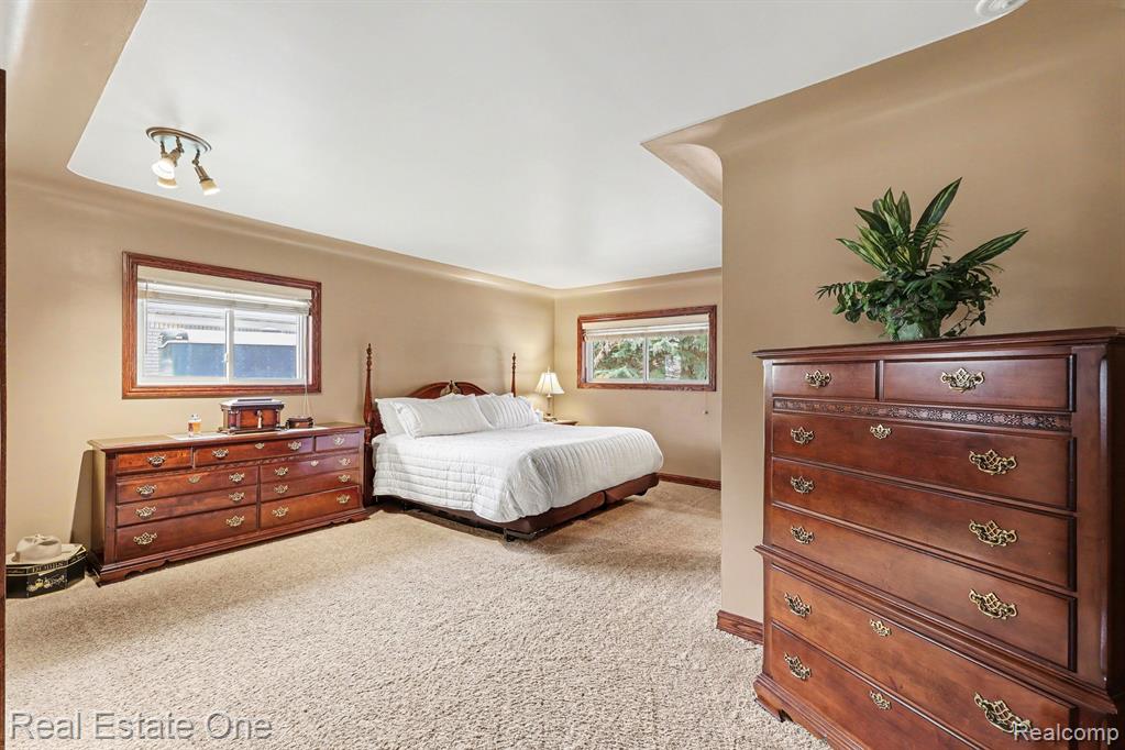 55689 Nocturne Court, Shelby Twp, MI 48316 — Photo 15