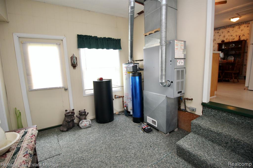 8265 S M 52, Owosso, MI 48867 — Photo 15