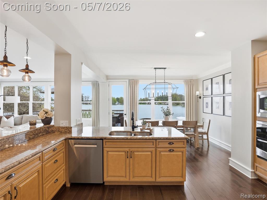 13435 Lake Shore Drive, Fenton, MI 48430 — Photo 13