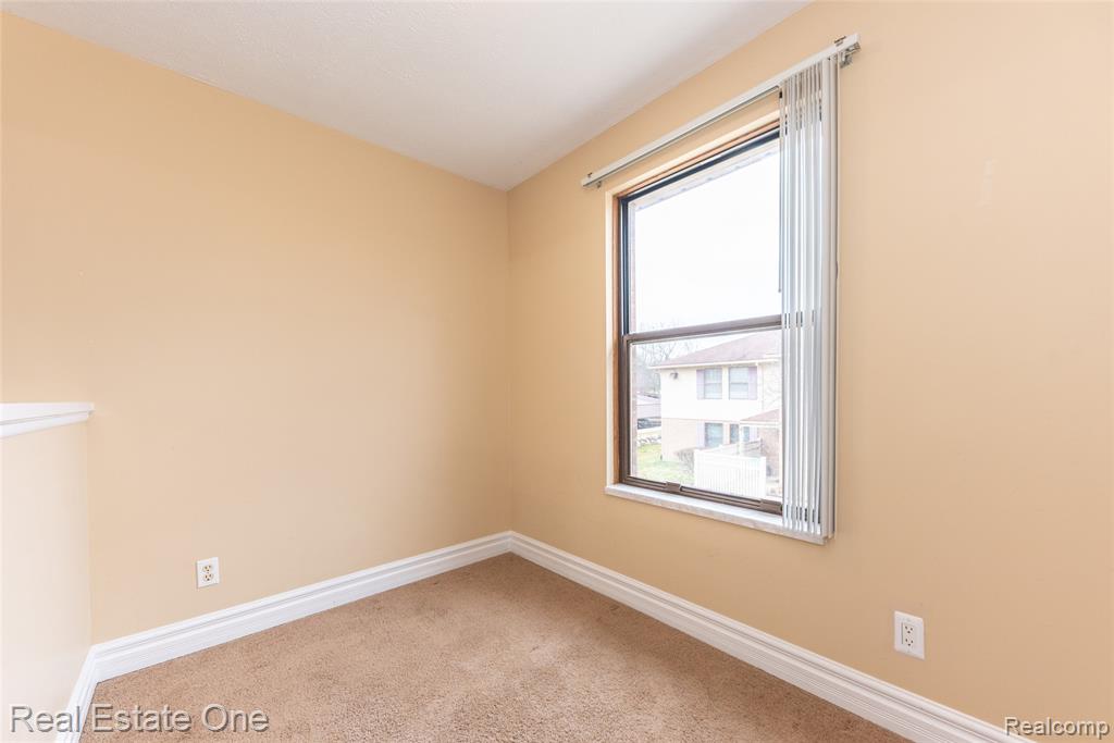61186 Greenwood Drive, 36, South Lyon, MI 48178 — Photo 6