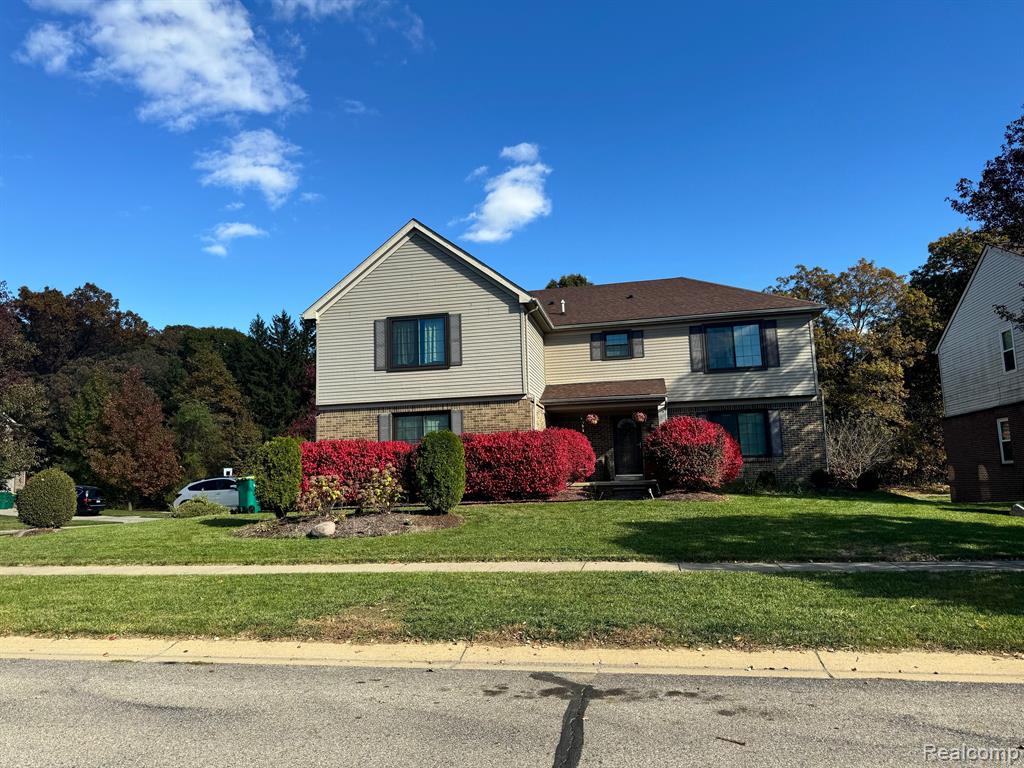 13517 MILTON Drive, Belleville, MI 48111 — Photo 46